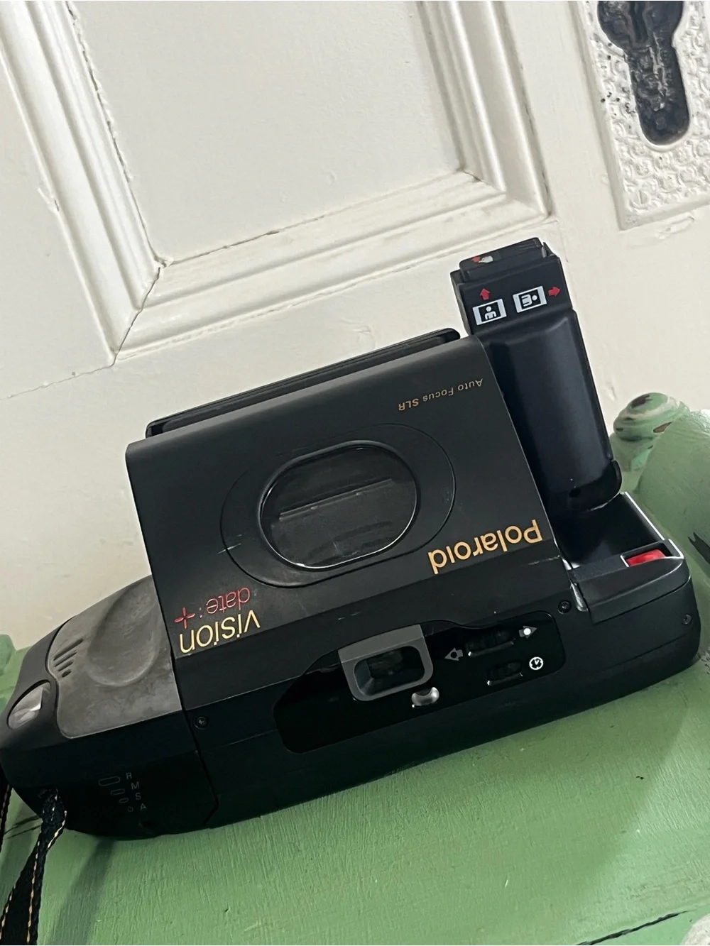 Polaroid Vision Date Auto Focus SLR Instant Camera